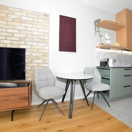 Homly S22 Апартаменты